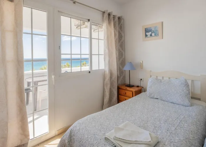 5 Chaparil Beach, Flat 3 With Sea Views *