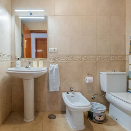 Apartamento 5 Chaparil Beach, Flat 3 With Sea Views *