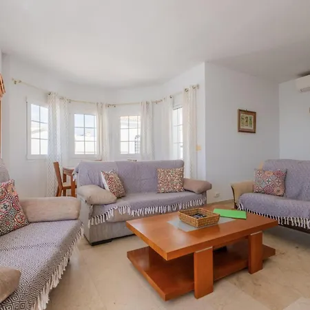 5 Chaparil Beach, Flat 3 With Sea Views